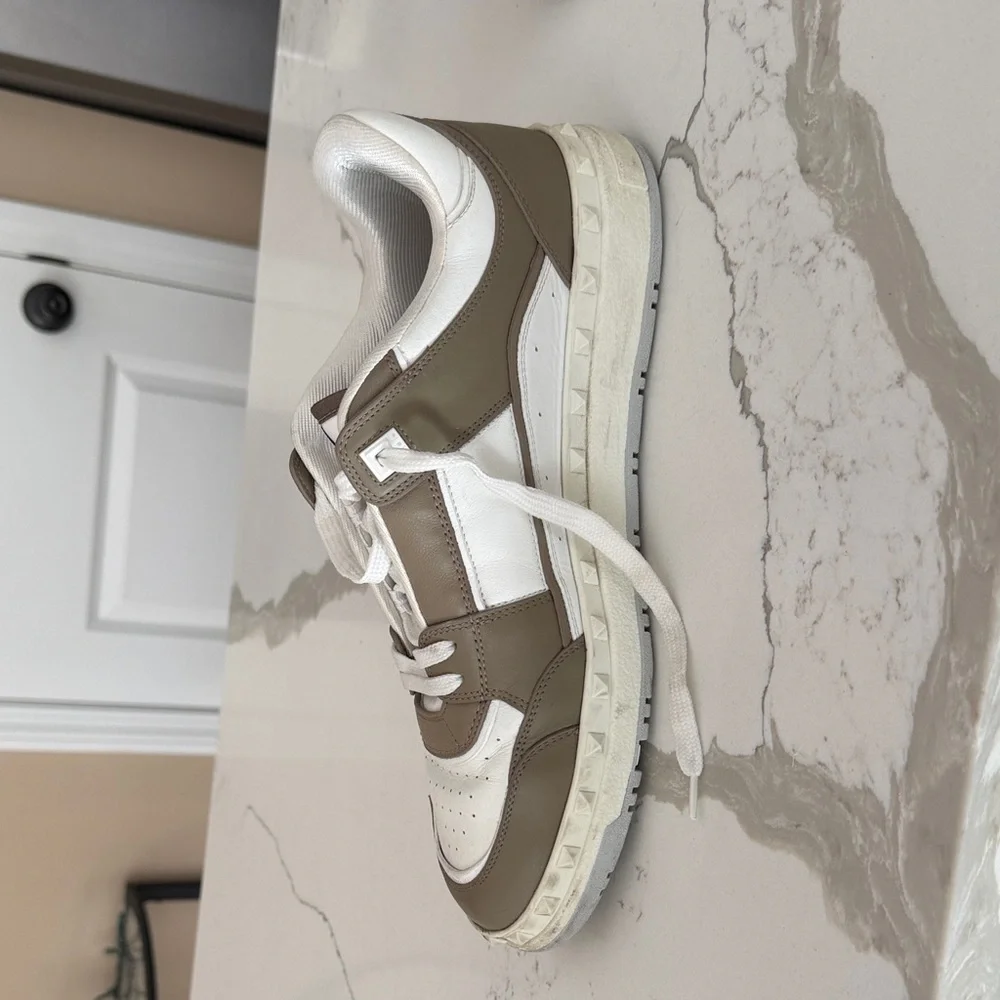Valentino Garavani Cream and Brown/Green Casual Sneakers Size 10 - Picture 6 of 9